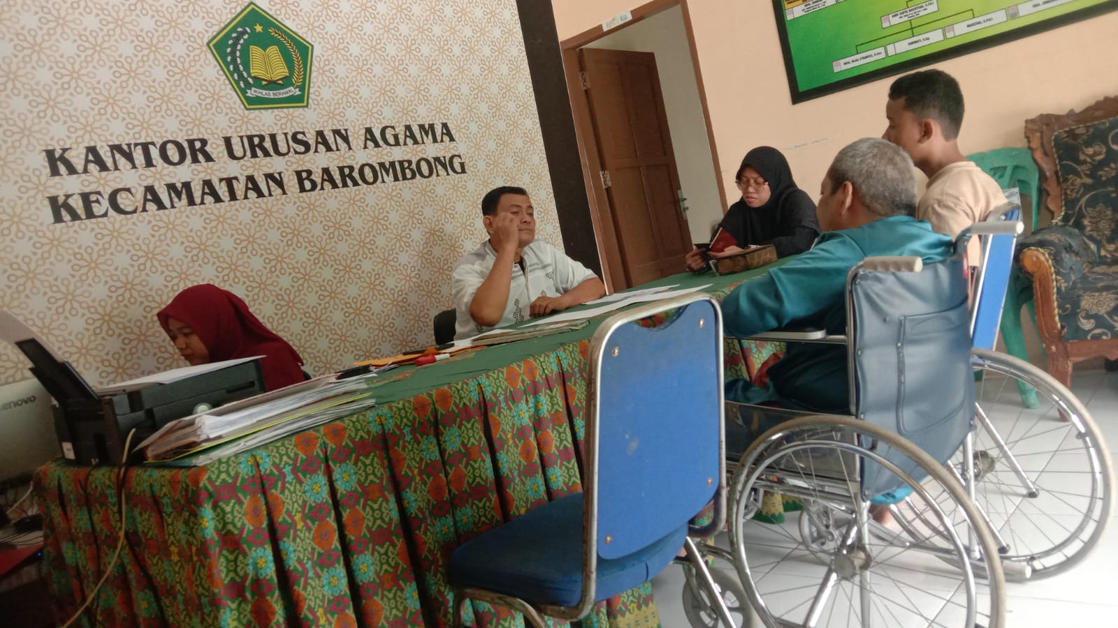 Pelayanan bagi difabel diutamakan di KUA Barombong