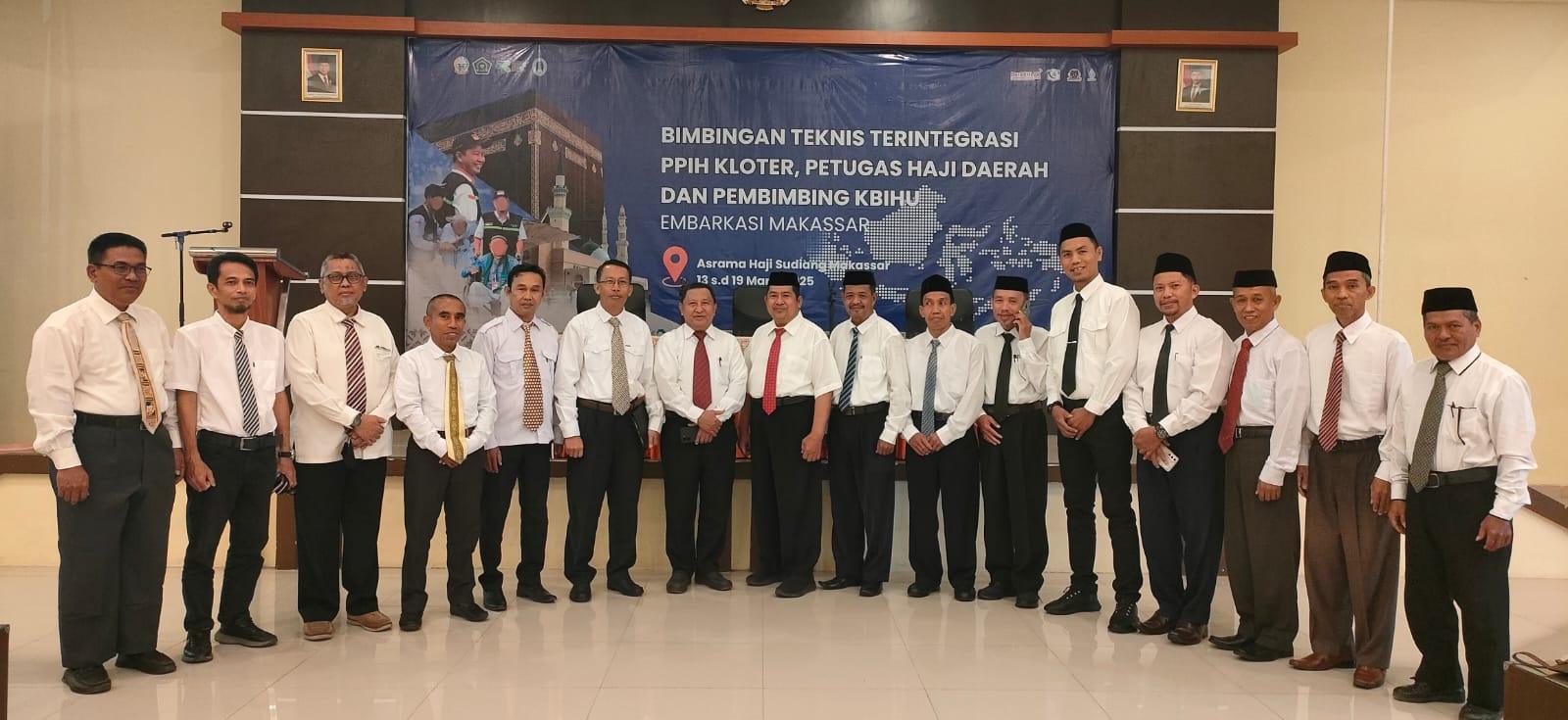 Kasi PHU Kemenag Kota Parepare Ikuti Bimtek Petugas Haji Kloter