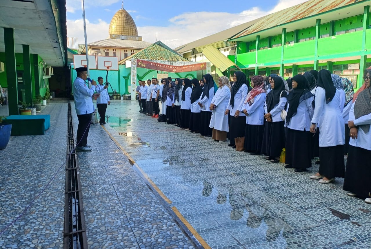 Briefing oleh Kepala MTsN 1 Bone : Peningkatan Kinerja ASN  Pasca Lebaran